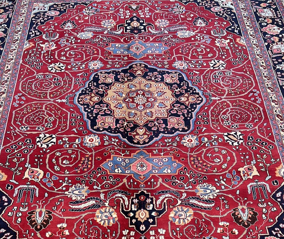 why you should consider buying a Persian Mashad rug