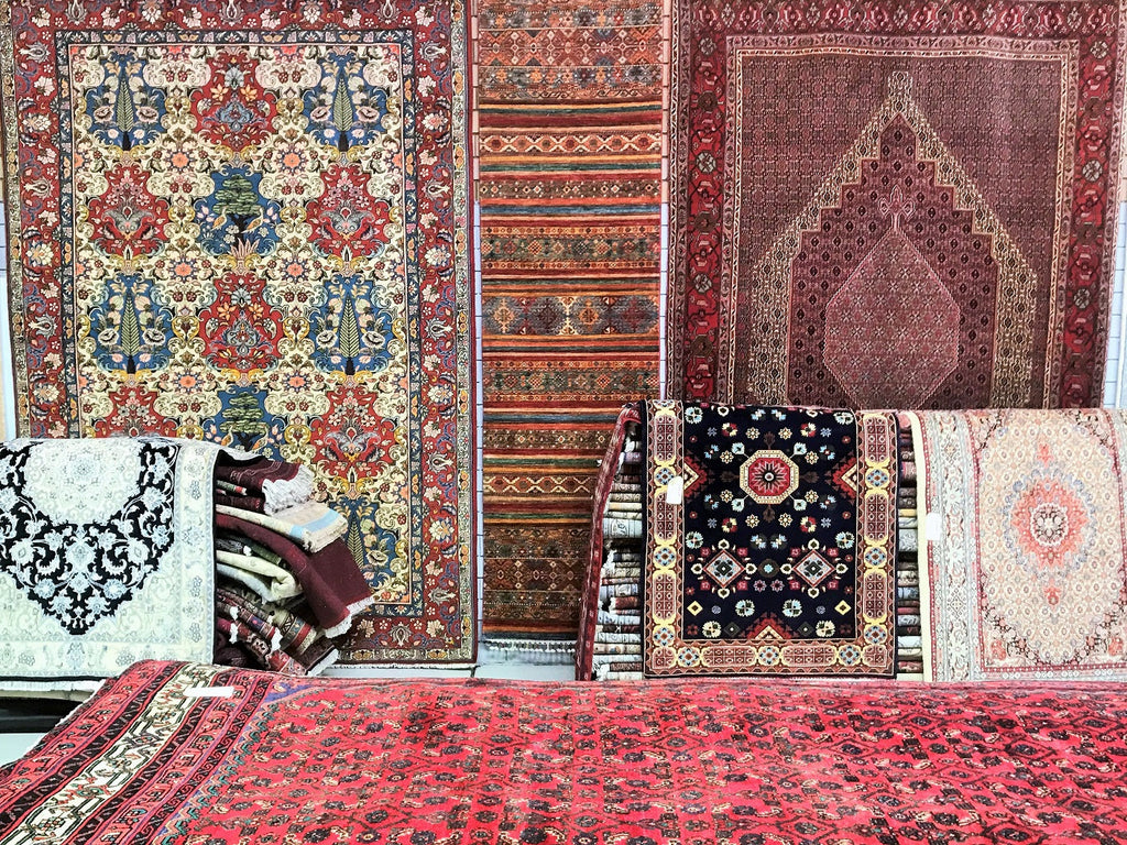 Persian Rug Buyer’s Guide | How to Choose a Handmade Persian Rug