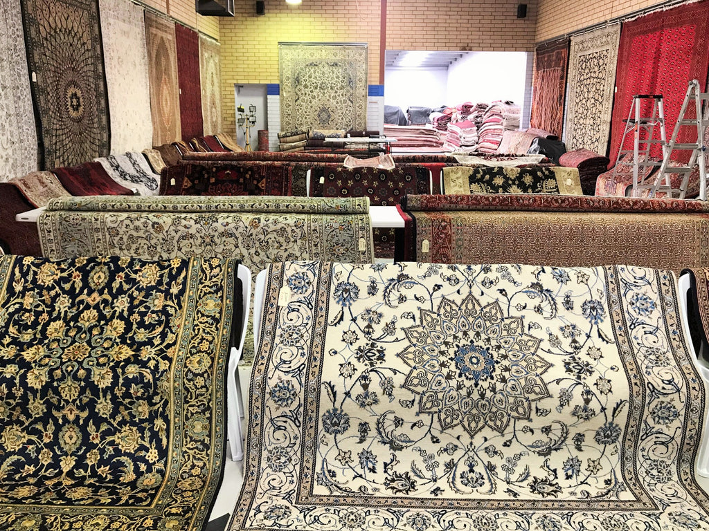 Persian Rug Warehouse Open to Public Sale