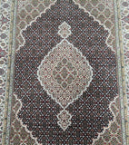 Indian Tabriz Mahi Rug 2.5x1.7m