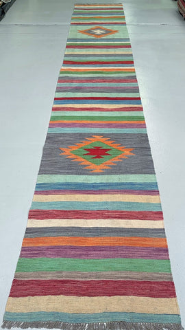 files/4.8m-wool-oriental-kilim-hall-runner.jpg