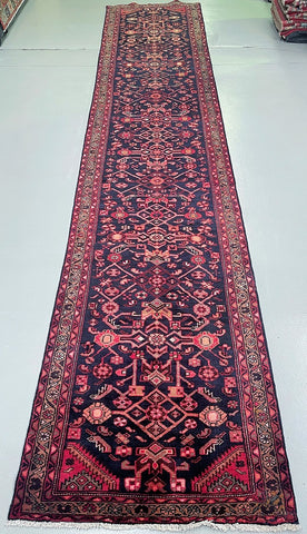 files/5m-long-persian-malayer-hall-runner.jpg