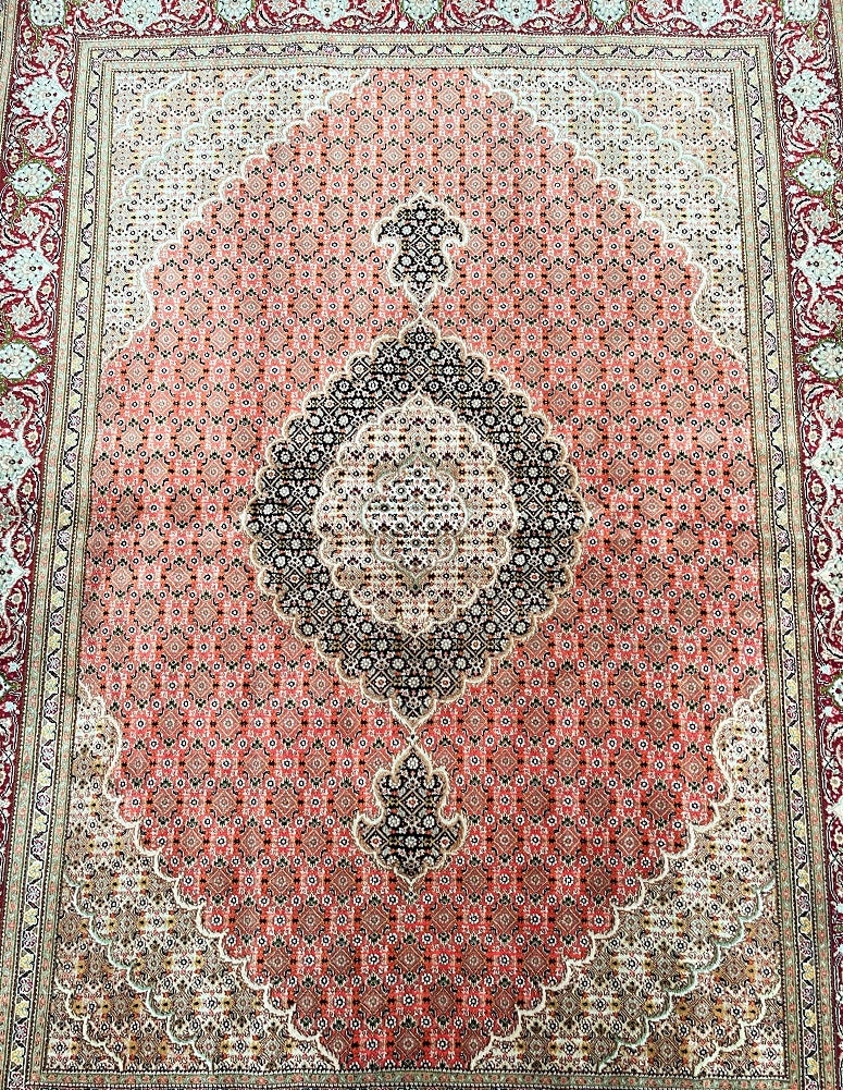 tabriz-rug