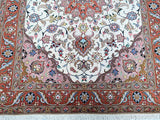 Fine Persian Tabriz Rug 2x1.5m