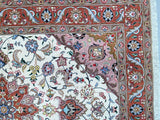 Fine Persian Tabriz Rug 2x1.5m