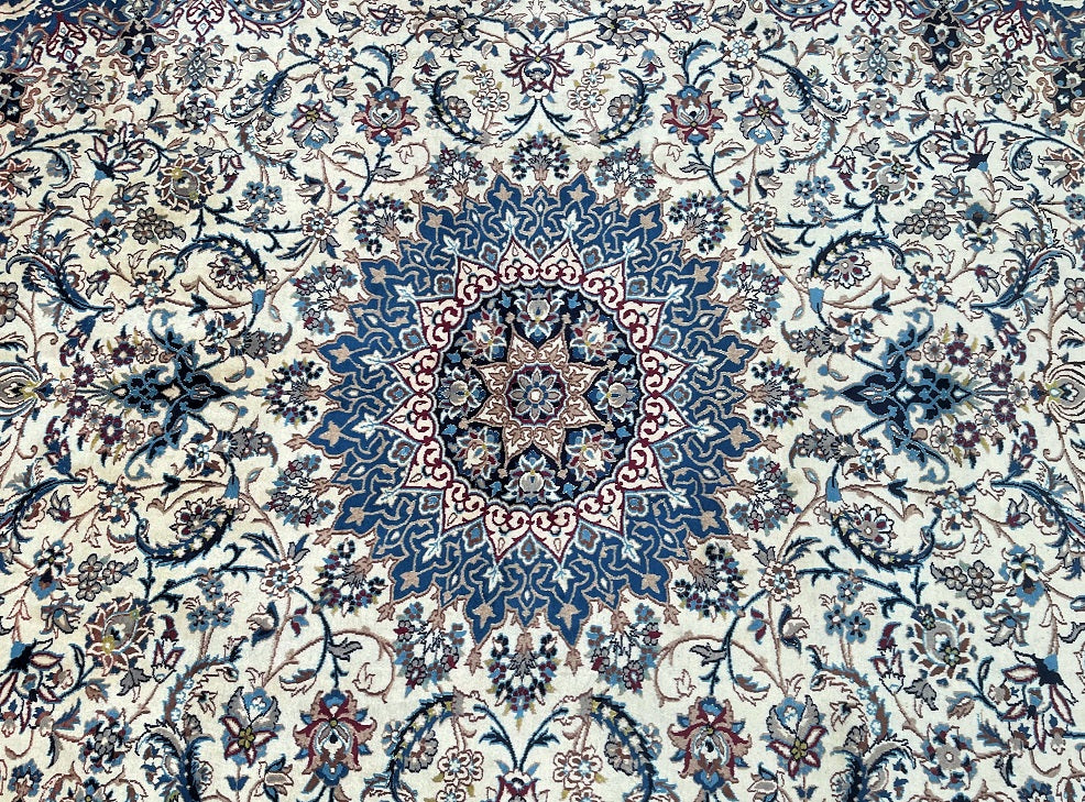 4x3m Nain Persian Rug