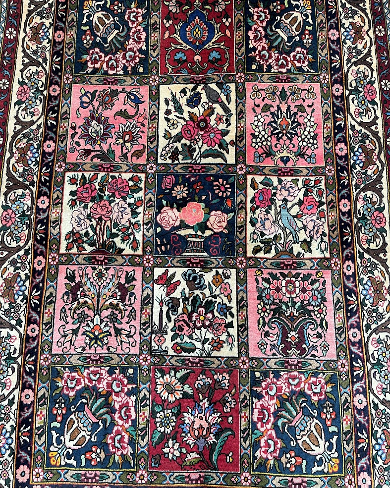 Garden Design Persian Bakhtiari Rug 2x1.3m