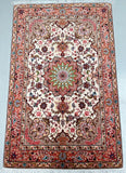 Superfine Persian Tabriz Rug 1.6x1m