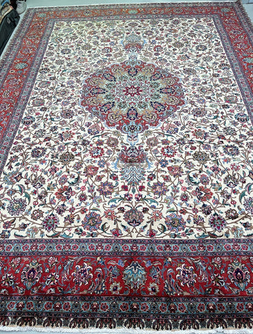 files/antique-persian-tabriz-rug-390x300cm-perth.jpg