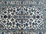 Gorgeous Coffee Table Size Authentic Handmade Persian Kashan Rug