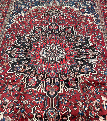 files/persian-bakhtiari-rug-440x307cm-australia.jpg