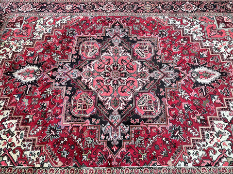 files/persian-heriz-rug-340x250cm-brisbane.jpg
