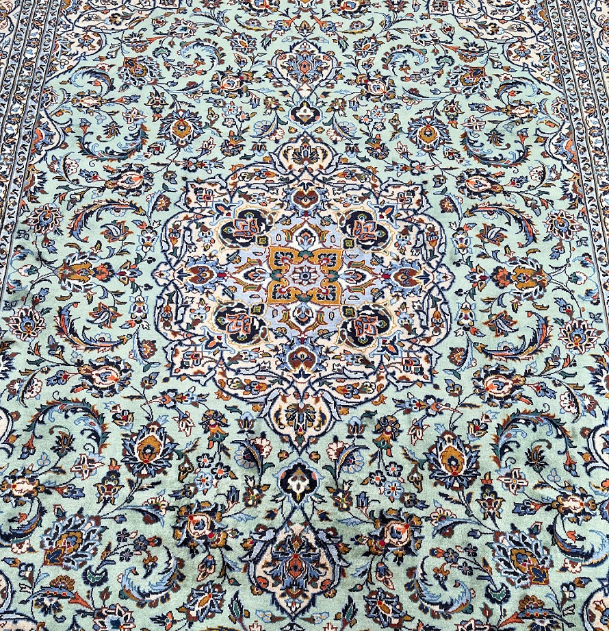Persian Kashan Rug 3.6x2.6m