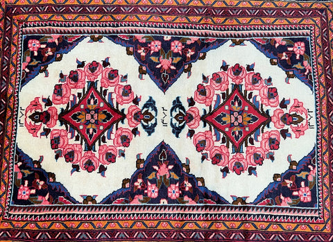 files/persian-lilian-rug-145x110cm-adelaide.jpg