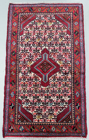 files/small-tribal-persian-hamedan-rug-127x76cm-vintage-style-perth.jpg