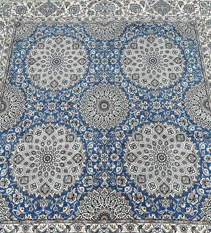 files/square-persian-nain-rug-2.6x2.5m.jpg