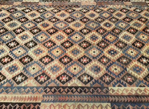 files/vintage-afghan-meymaneh-kilim-rug-360x255cm.jpg