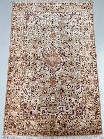 files/wool-and-silk-persian-isfahan-rug-perth.jpg