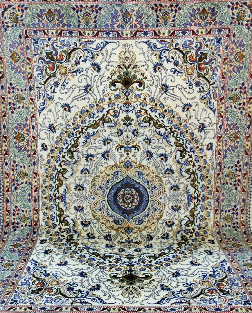 Traditional Persian Mood Rug 3x2m