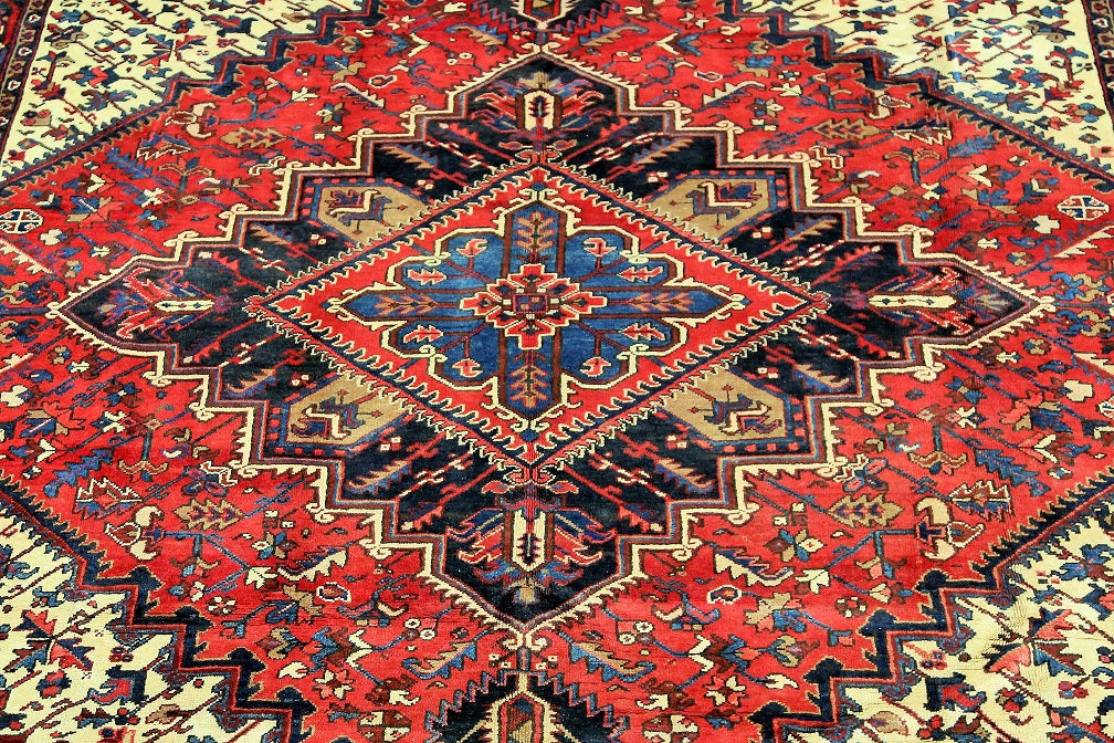 3.2x2.5m Heriz Persian Rug