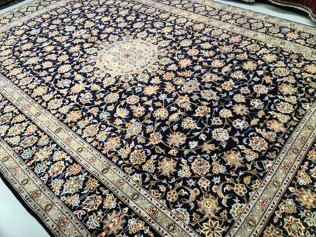 4.2x2.9m Persian Kashan Rug