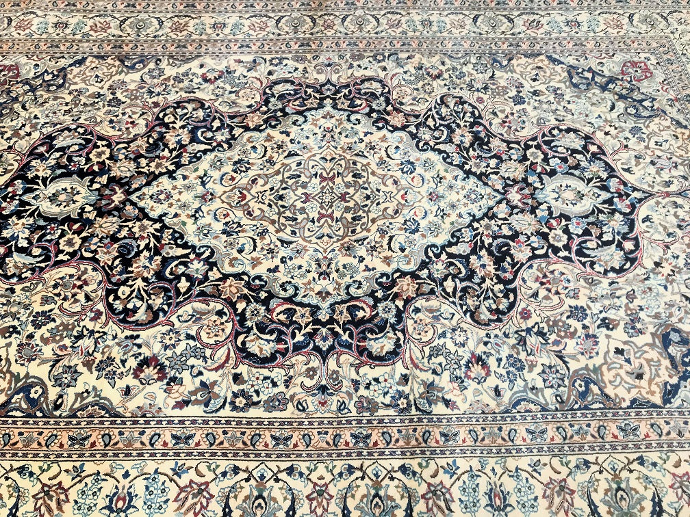 3.7x2.5m Silkinlay Nain Persian Rug