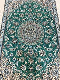 green-nain-rug