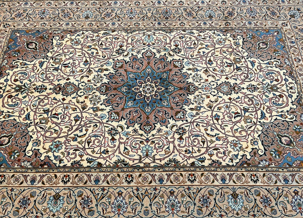 persian-isfahan-rug