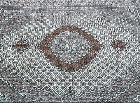 products/fish-design-persian-tabriz-rug-3.5x2.5m-perth.jpg