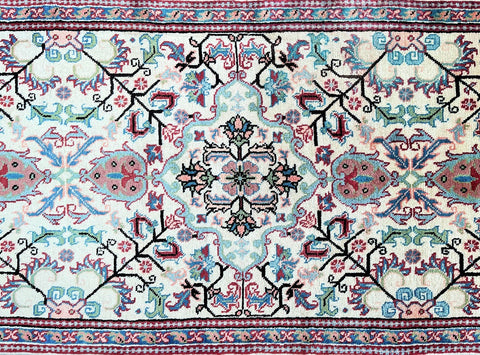 products/persian-heriz-hall-runner-455x80cm-adelaide.jpg